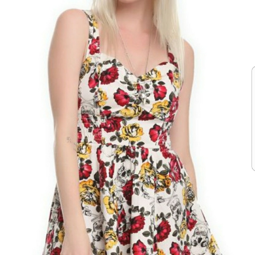 Hot Topic Pinup Skulls and Flowers Dress